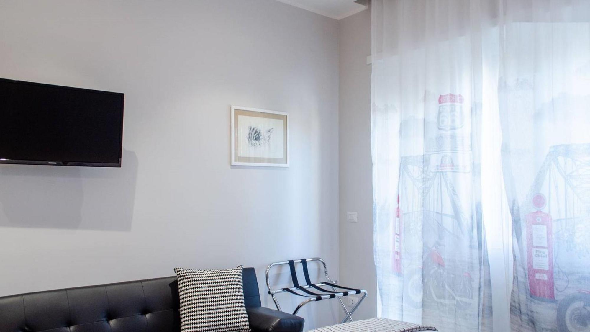 Interno 1 Ciampino Roma Luxury Apartment Con Balcone 객실 사진
